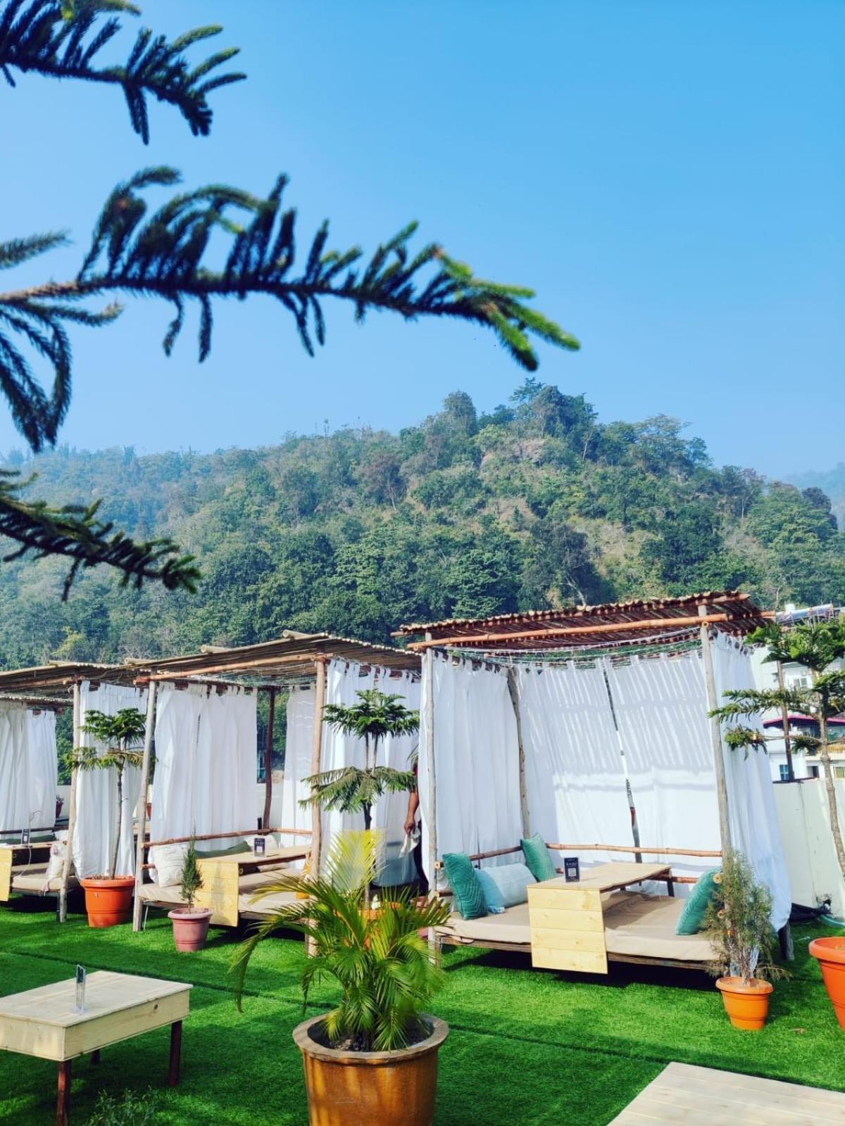 Hotel Aqua Vibes Rishīkesh 外观 照片
