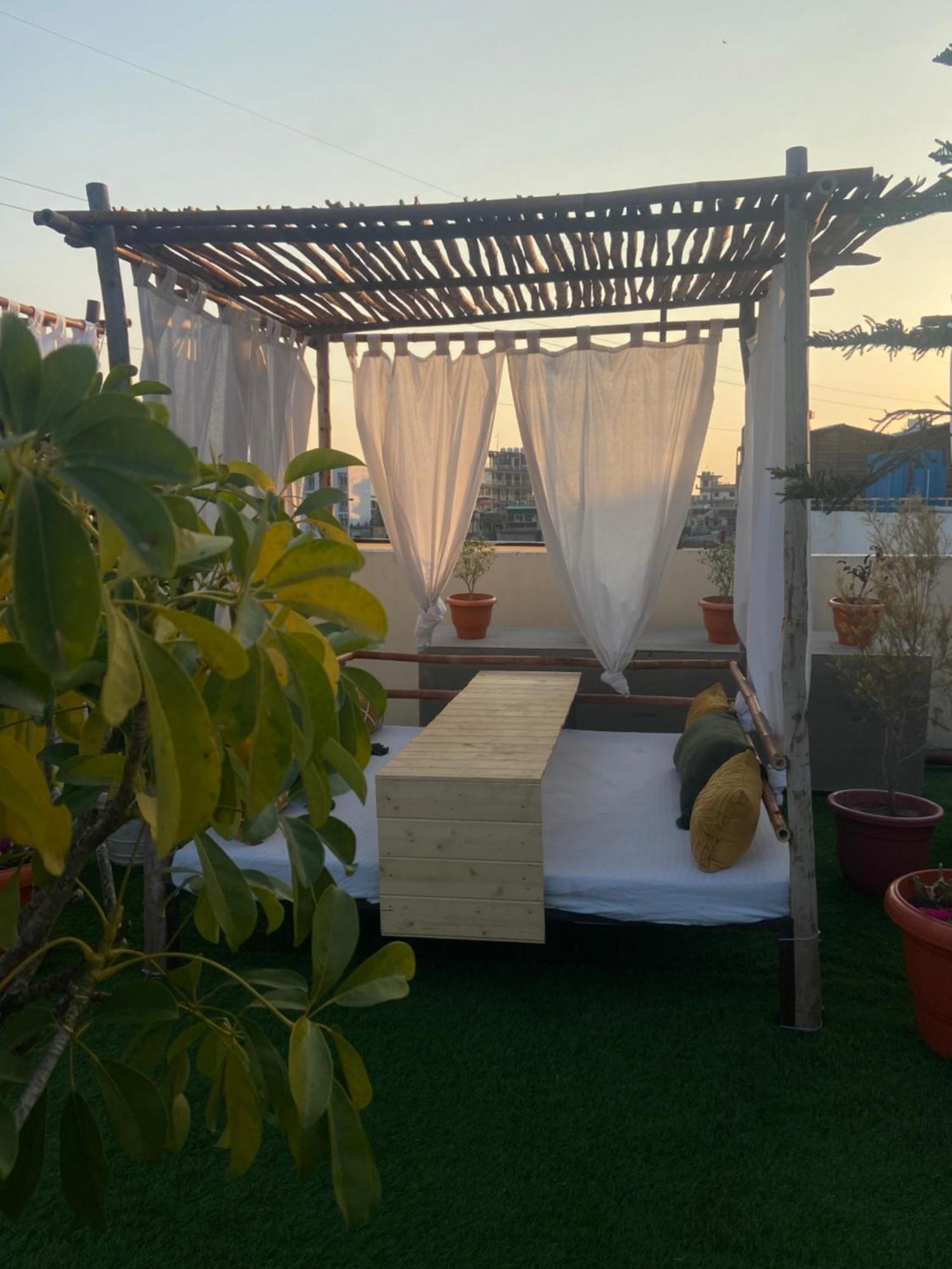 Hotel Aqua Vibes Rishīkesh 外观 照片