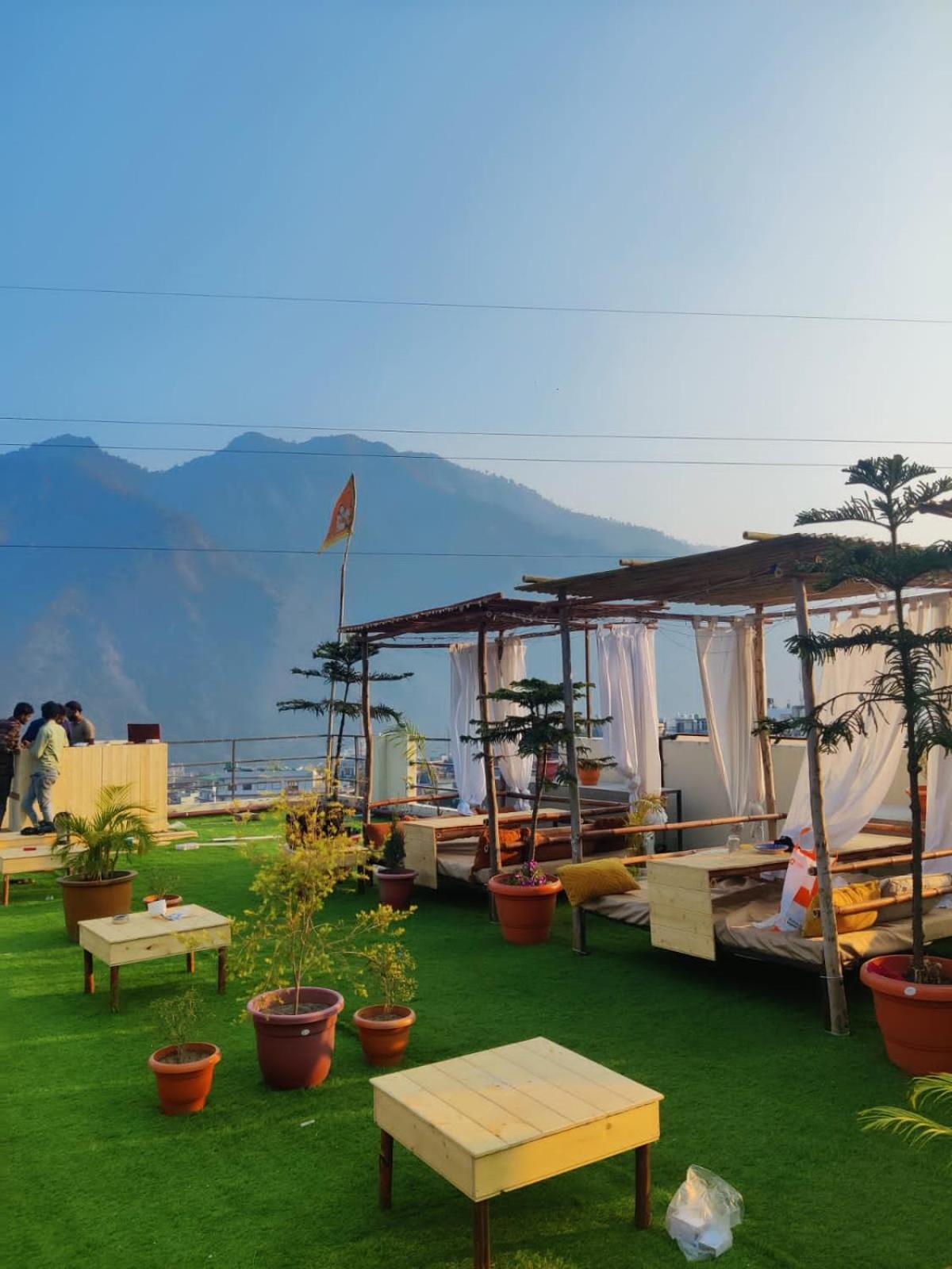 Hotel Aqua Vibes Rishīkesh 外观 照片