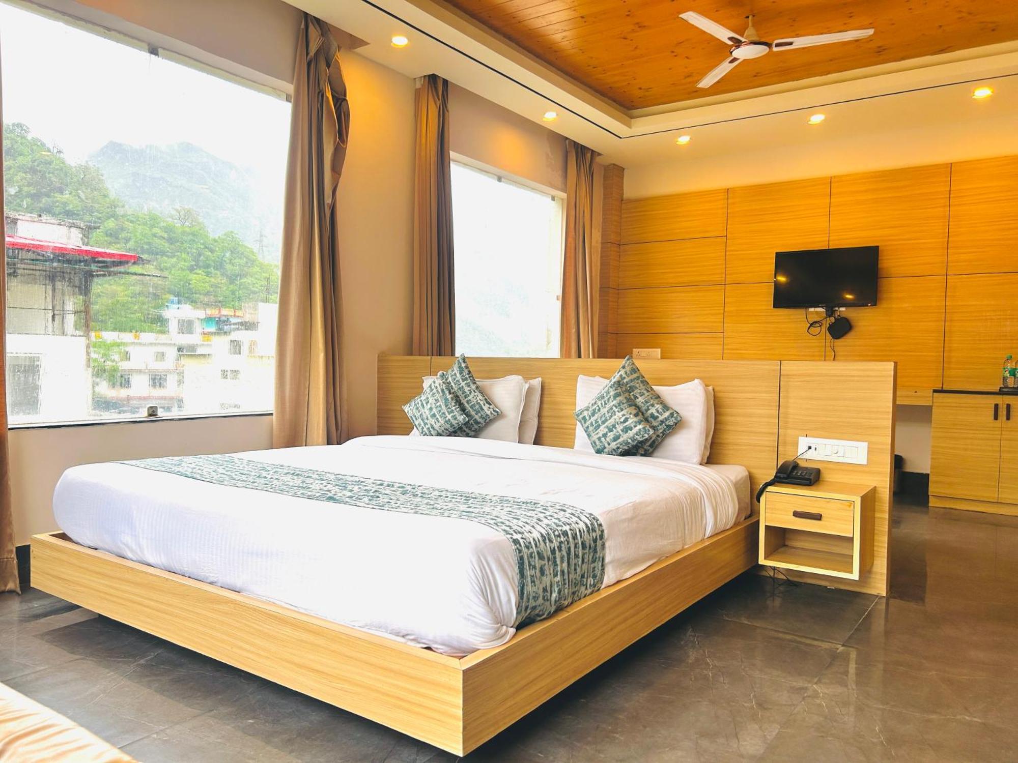 Hotel Aqua Vibes Rishīkesh 外观 照片