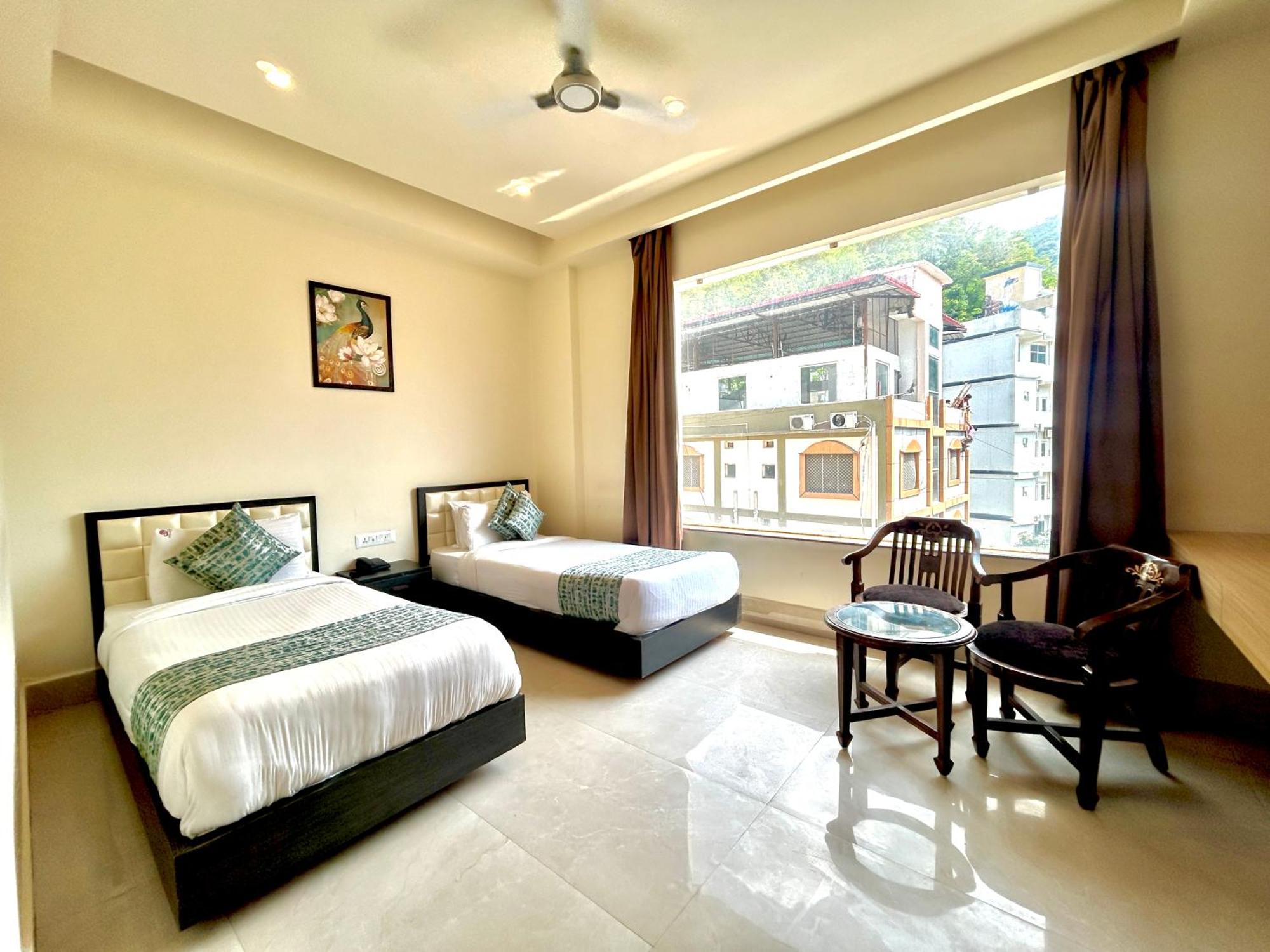Hotel Aqua Vibes Rishīkesh 外观 照片